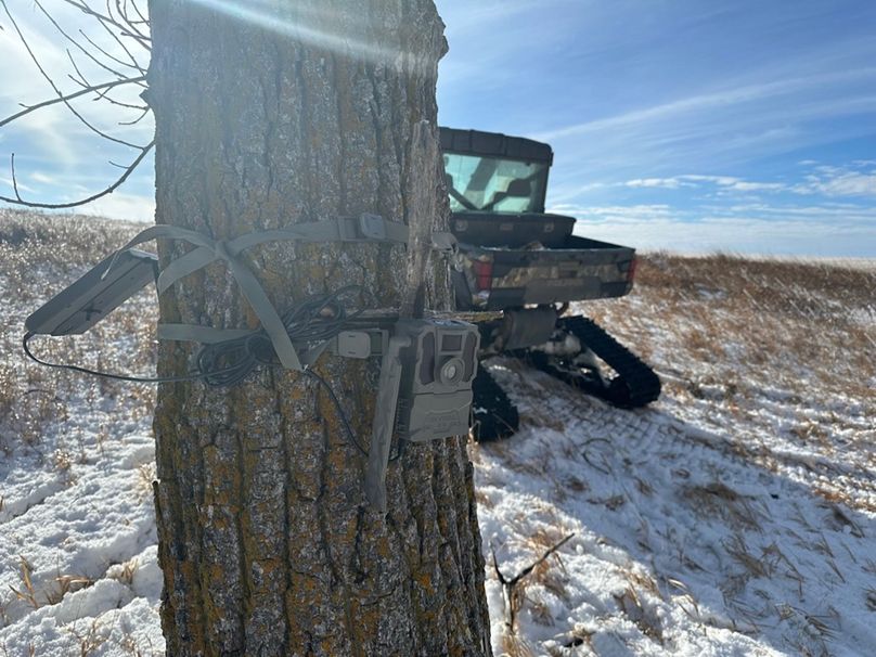 013DF9A7-4135-4822-9A1B-EFCF8CD6F12B_1_105_c