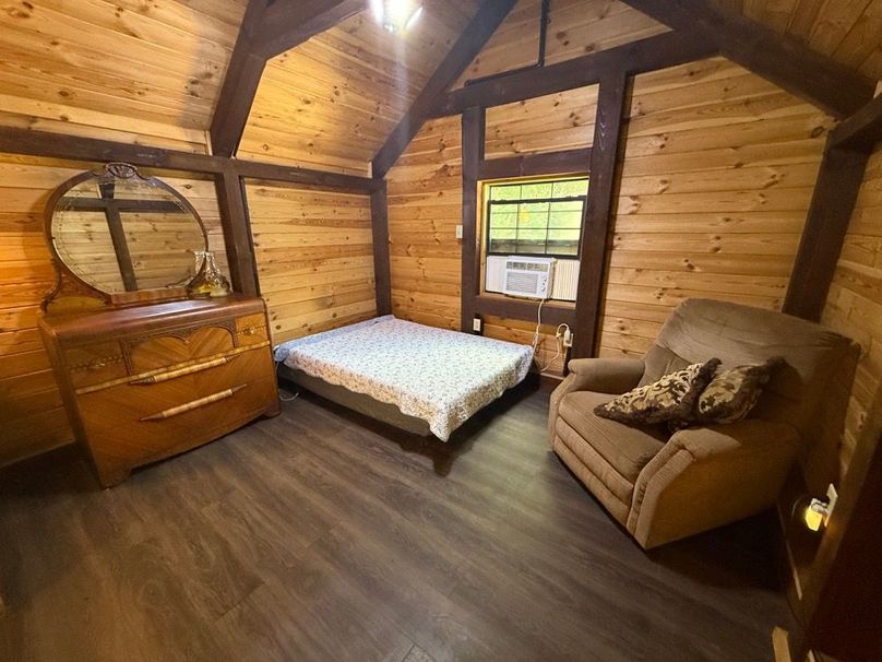 036 the back sleeping area of cabin 2