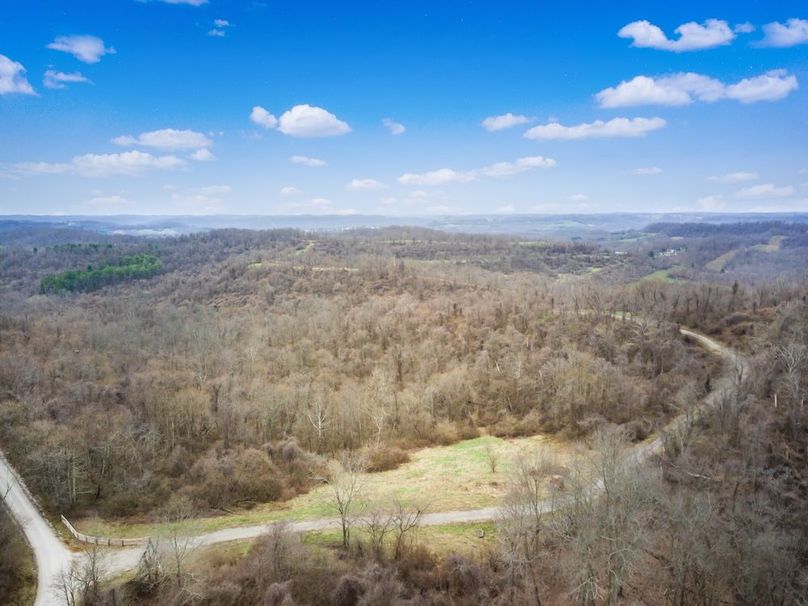 20-zj 46444 Parry Hollow Rd015