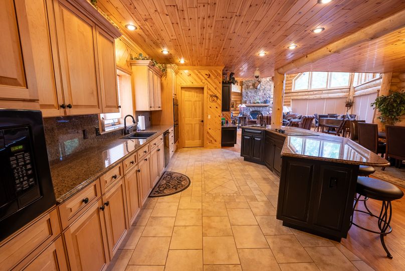 Ogemaw MI 475 Featured Pro Photo--62