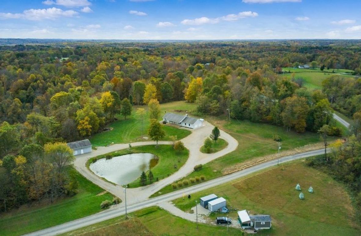 12-zj 9875 Twp Rd 210 NE010