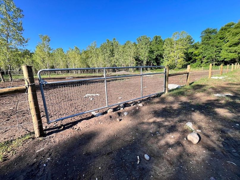 Ontario_19.1_Schmucker_Photos_35