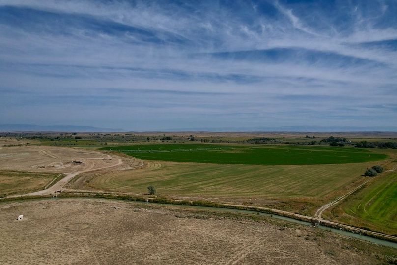 90E0E840-CCE4-47A5-A3F9-0FA8182D4134_1_105_c