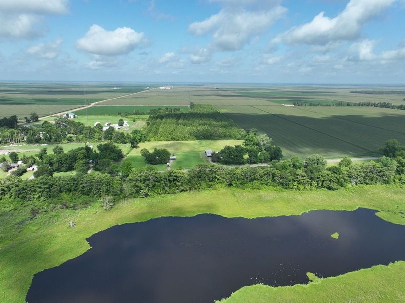 dji_fly_20250620_095542_1_1750611704657_photo