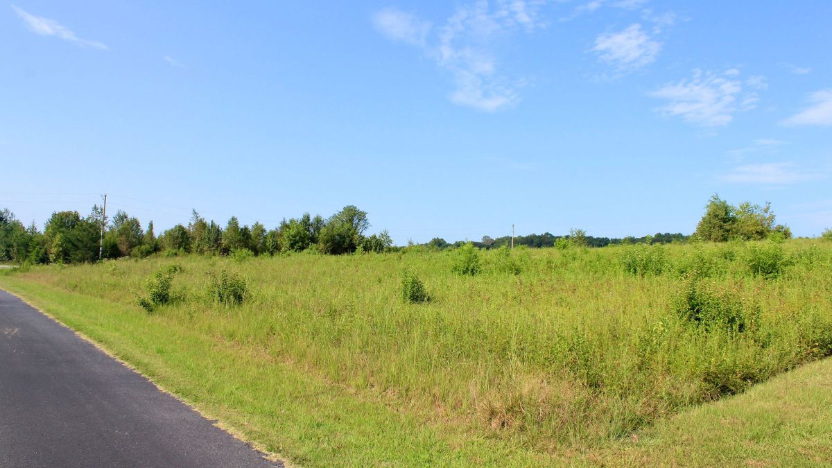 Open Residential Lot In Greenhill Community Whitetail Properties