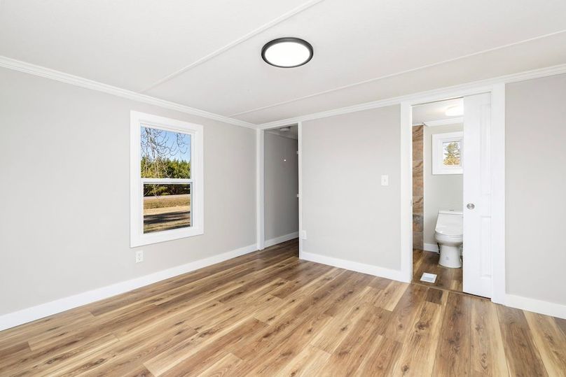 27-15-web-or-mls-870-S-Hill-Rd-15