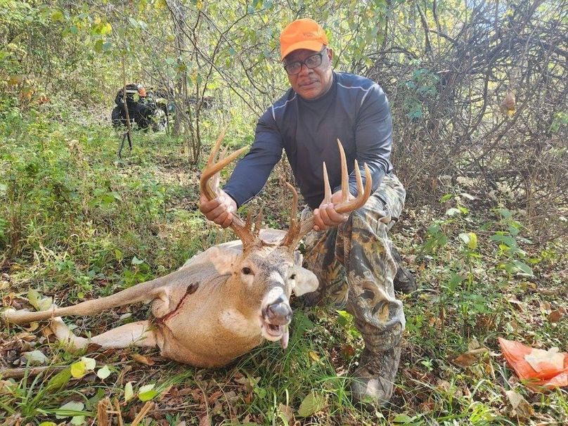 A310FCAD-9906-4865-8FC5-D5B1EFA18635