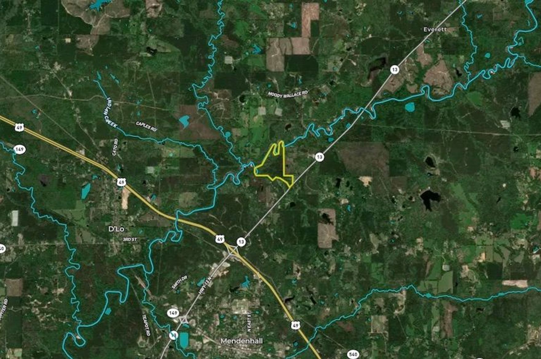 Strong River property listing photo 2