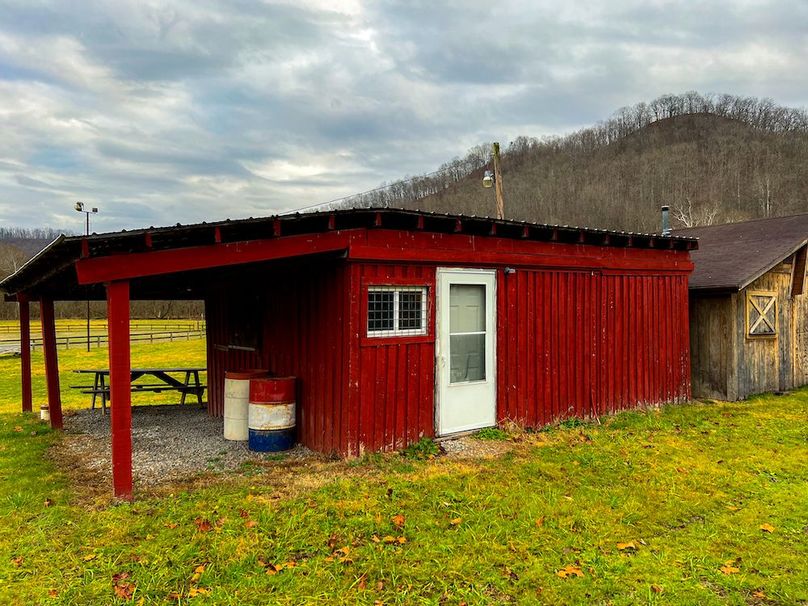 Calhoun, WV 225.69 AC Duffield-09