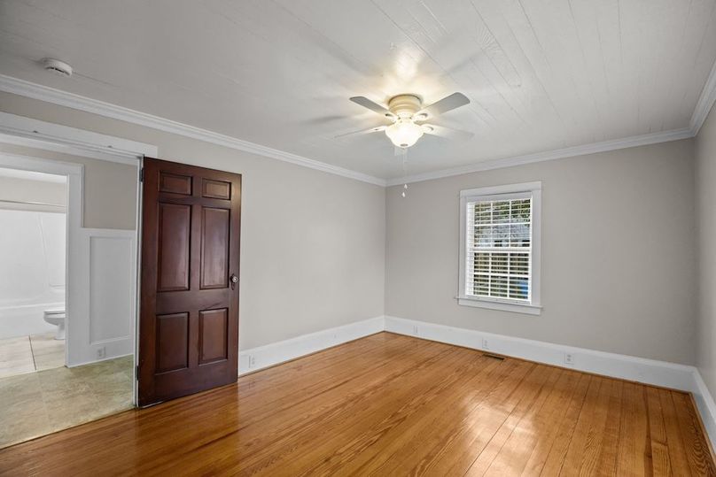 33-web-or-mls-CN6A2300