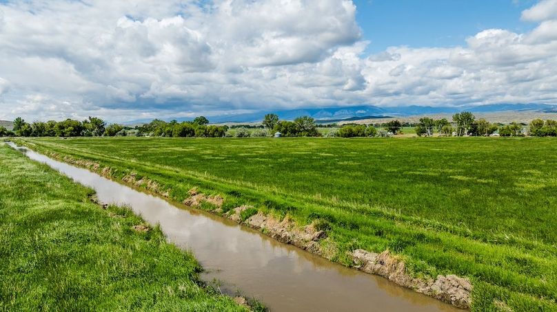 013_dji_20250603105225_0734_d_586