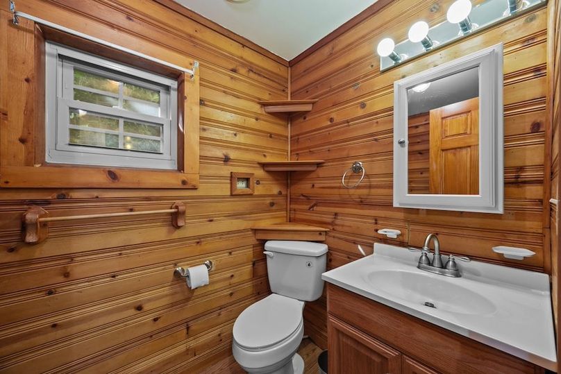 44-web-or-mls-58 Stillhouse Branch Rd 086