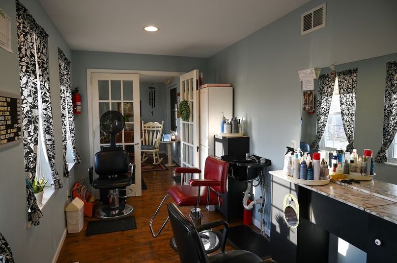 24. salon