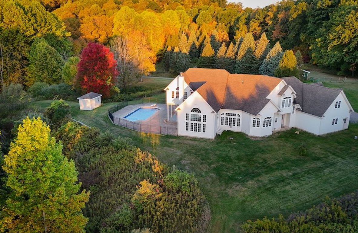 Ontario_9.680_Hardy_Photos_2