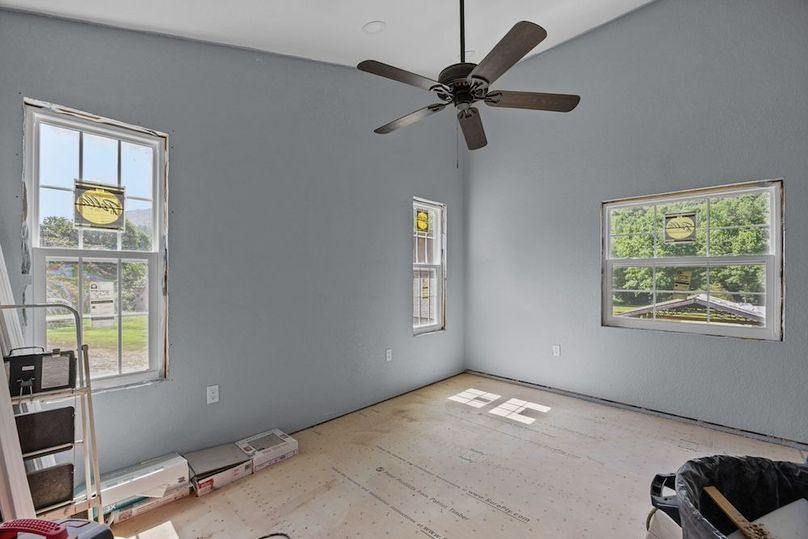 60-web-or-mls-4928 Yellow Creek Rd 115