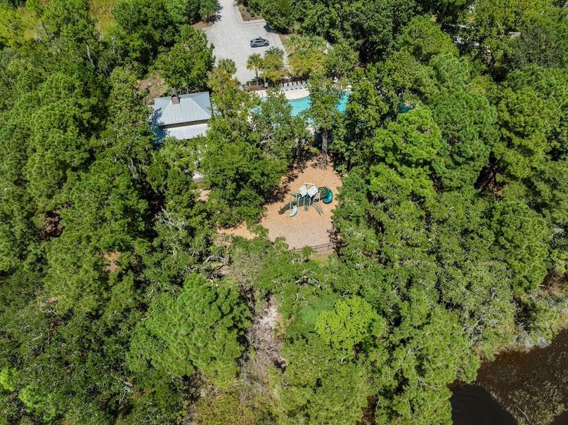 63-web-or-mls-Barclay Media Co_-4 (2)