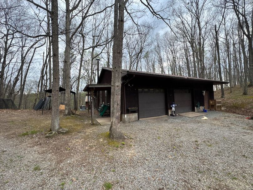 Calhoun, WV 132.84 AC Szegi 2-092