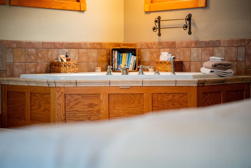 3605 Big Hill Rd.-072