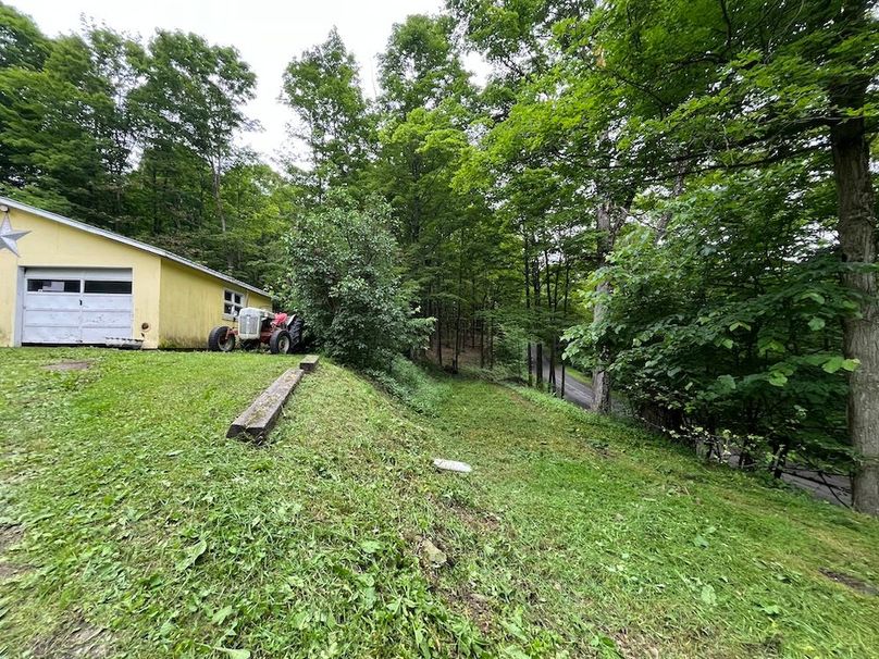 Chemung_116.3_Stamm Photo 26
