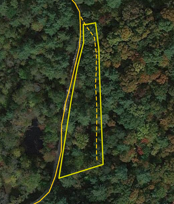 021 Land id map with boundaries, roads, and trails
