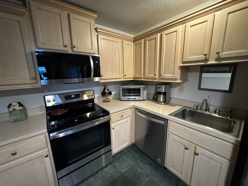 Calhoun, WV 132.84 AC Szegi 2-047