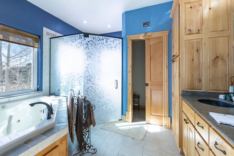 21602 Standing Bear Road-18