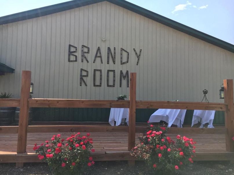Brandy Room Deck1