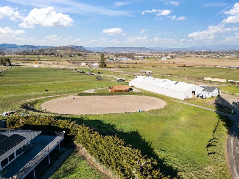 4400 old stage rd, central point, or 97502-dr-15