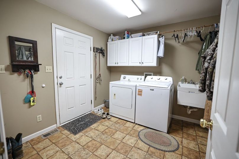 Fesler - 20251120_0024