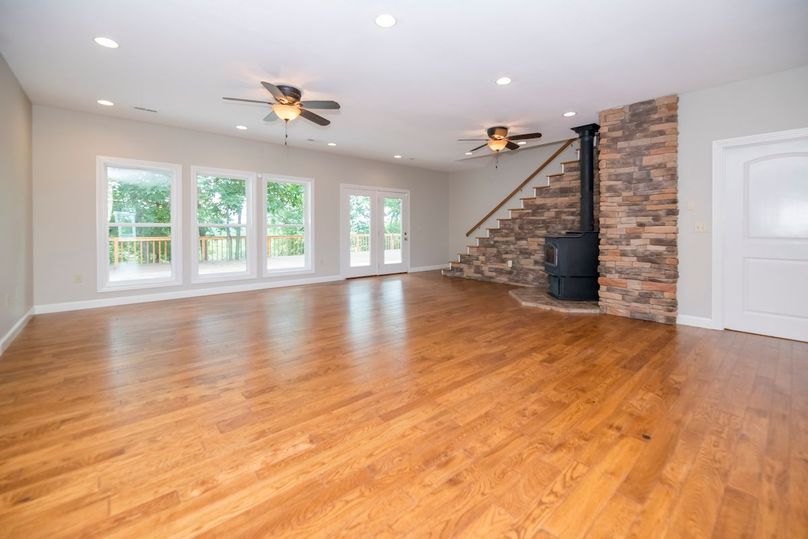 Lori Wooldridge June 0064