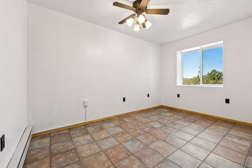 42-web-or-mls-3444 HWY 140 Finals-42