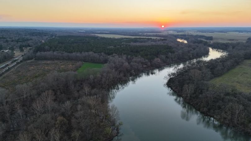 dji_fly_20250226_174356_0030_1740629170910_photo