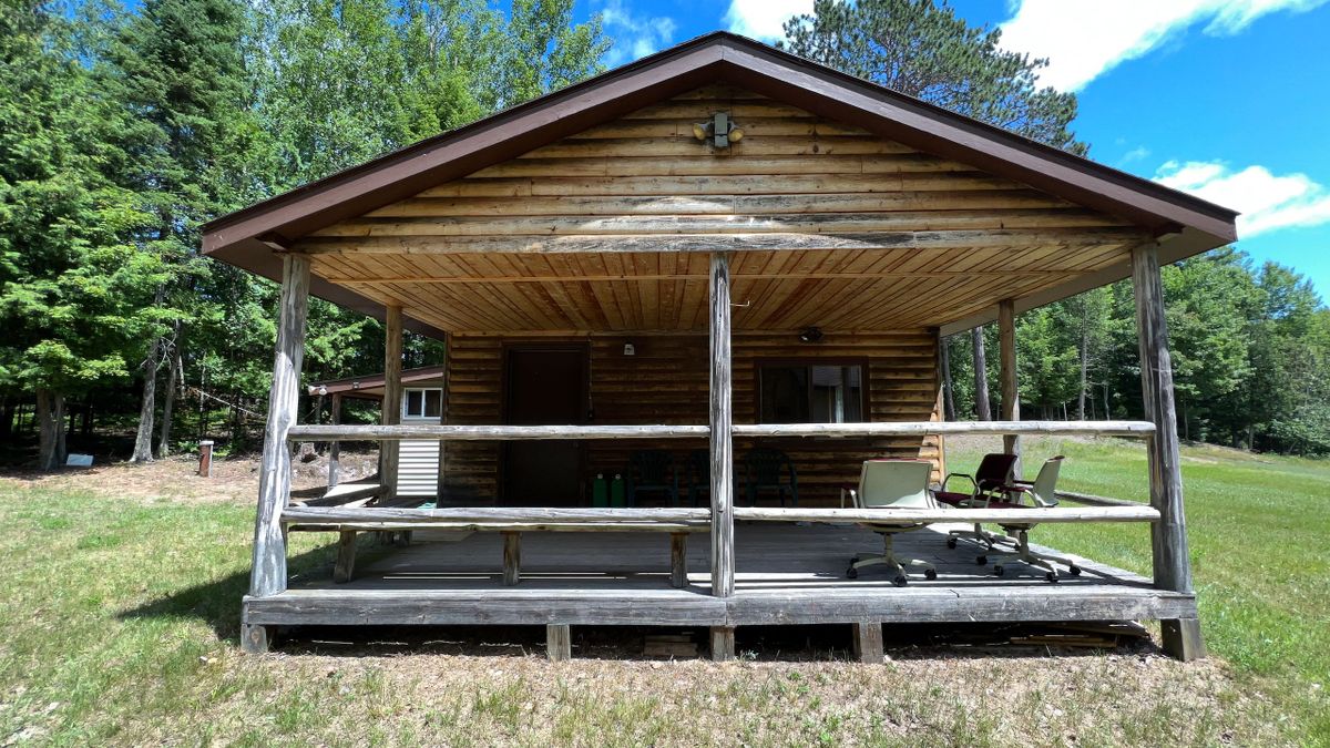 Rural Hunting Cabin In The Upper Peninsula Of Michigan Close To