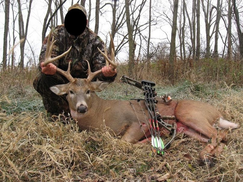 Ken 08 buck 4 (2021_12_16 02_17_45 UTC)