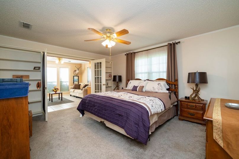 31 8124 Locust Rd Gilmer TX-16