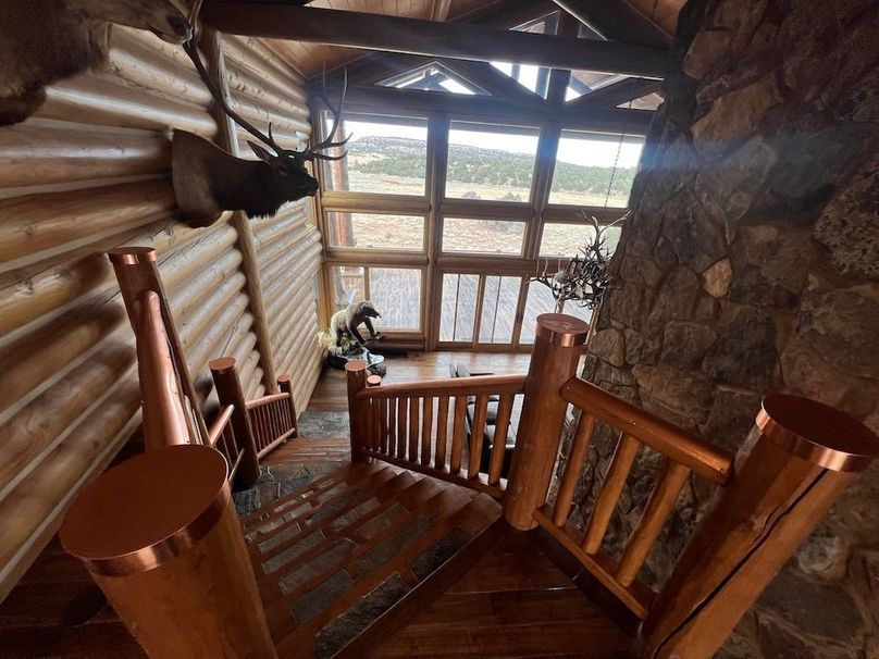 66_Pratt Lodge stairs to down