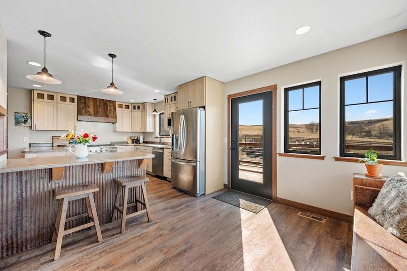 5 Breakfast Nook