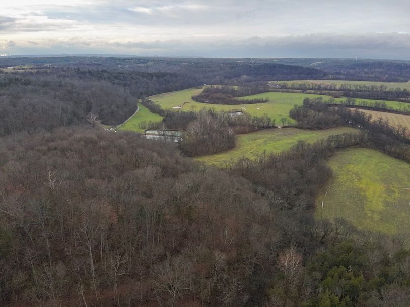 17-DJI_20251210160218_0016_W