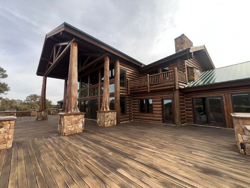 67_Pratt Lodge deck 3