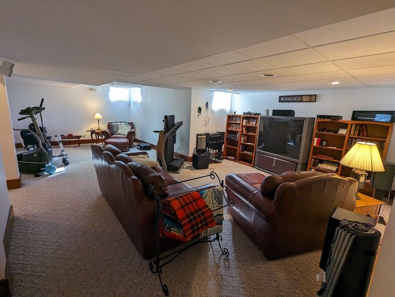 PXL_20240229_204030187