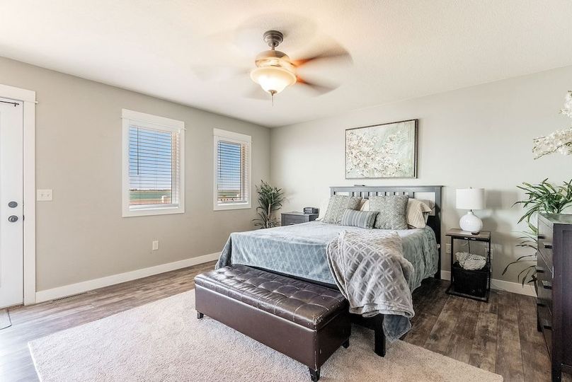 16-web-or-mls-194 Northbay Dr-71