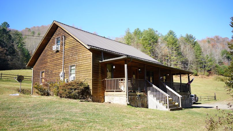 024 Front Porch