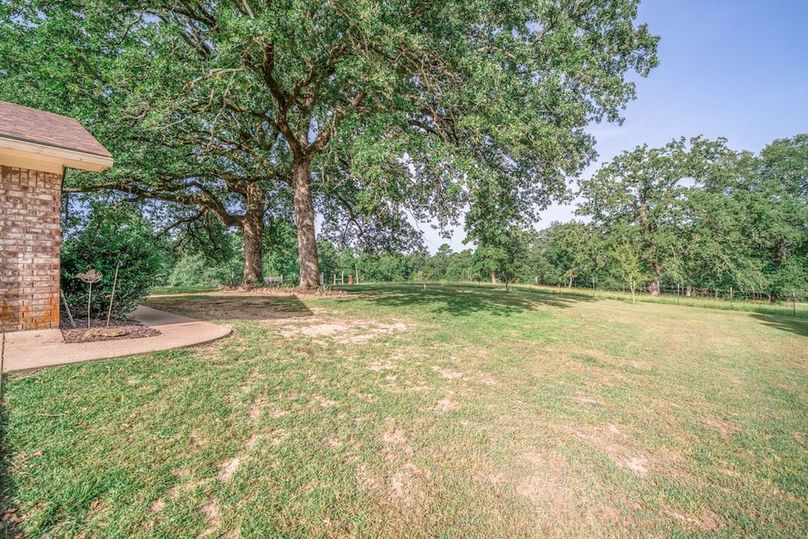 43 8124 Locust Rd Gilmer TX-58