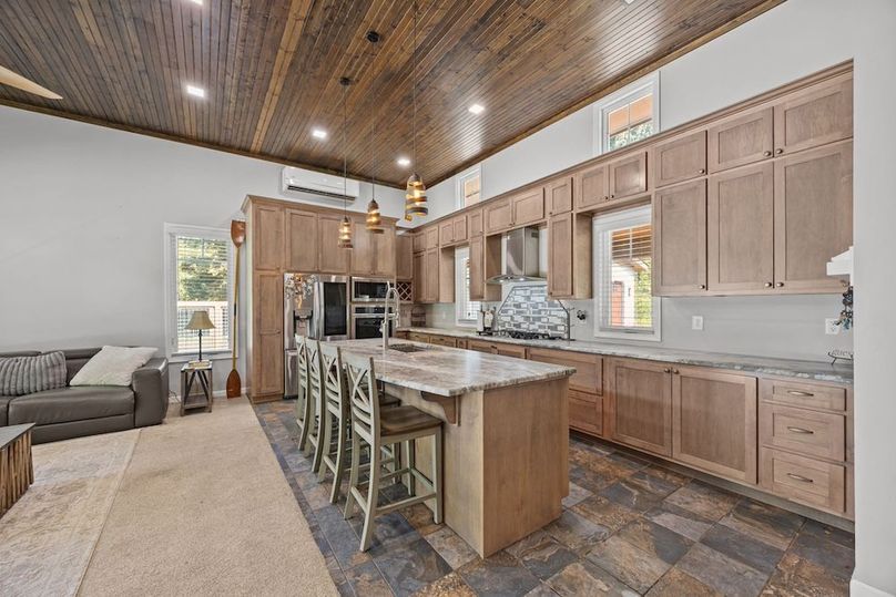 29-web-or-mls-4928 Yellow Creek Rd 031