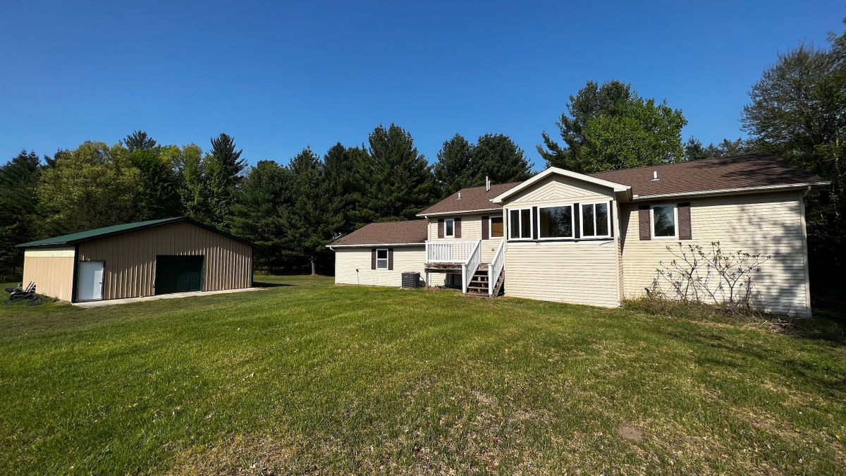 CustomBuilt Home With Pole Barn And Acreage Whitetail Properties