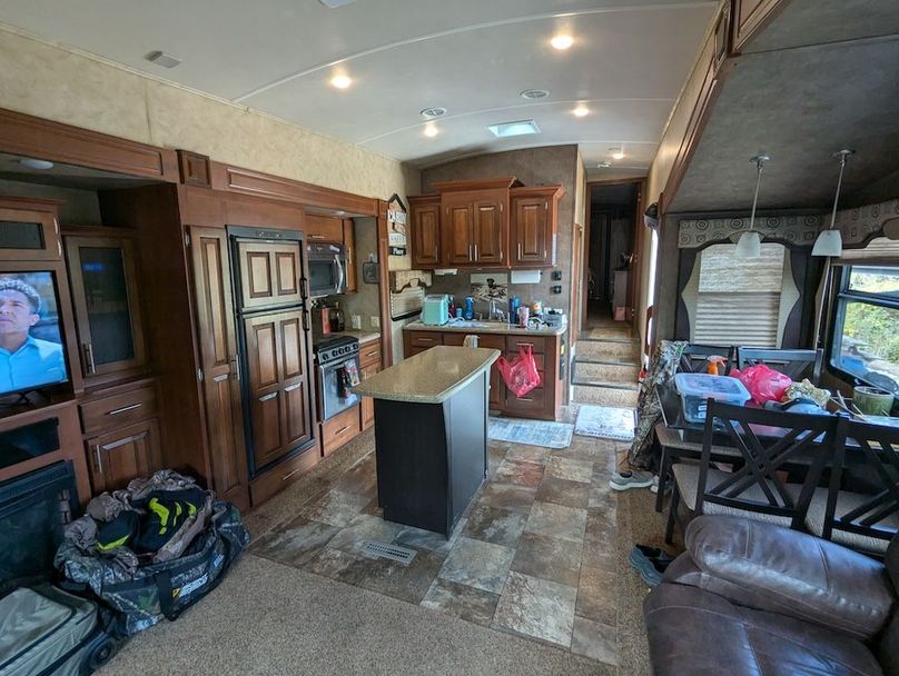 PXL_20251101_180134827.MP