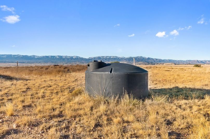 020 - 1400 Gallon Cistern