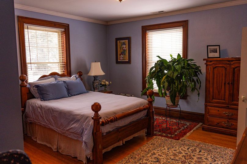 Lewis, WV 246 E 1st Wyllie-042