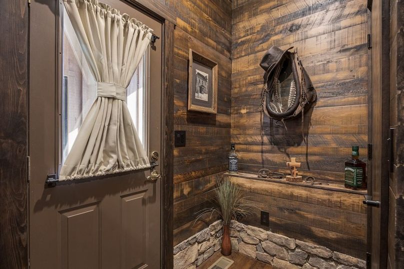 2900 Tanyard Hill Rd, Lynchburg, TN 37352-41