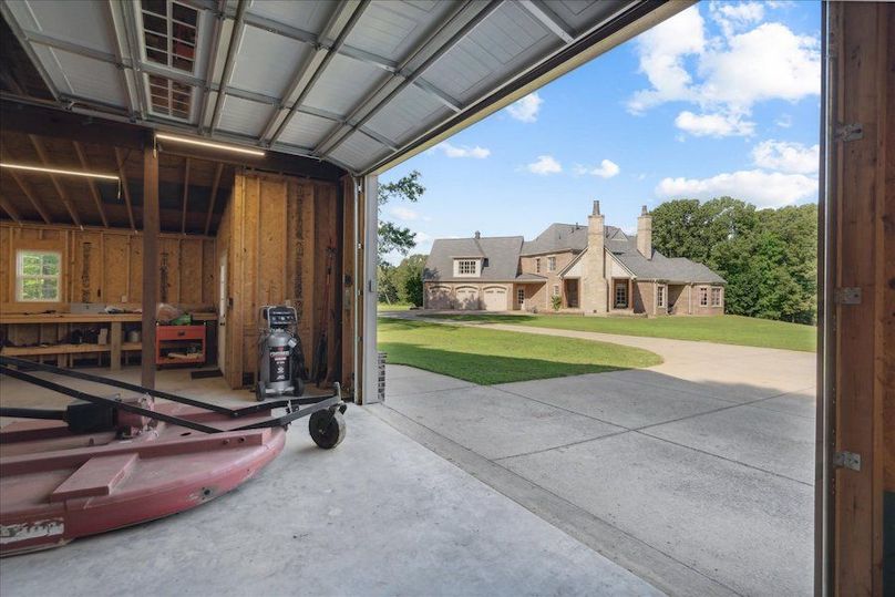 46-46-1528249m-5300 Raleigh Lagrange Dr